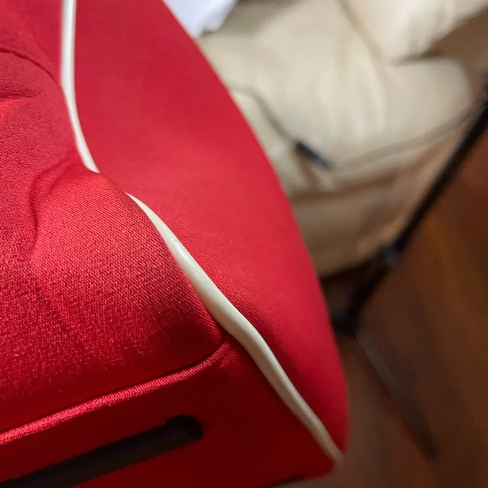 Prada Red Bag - Picture 6 of 11